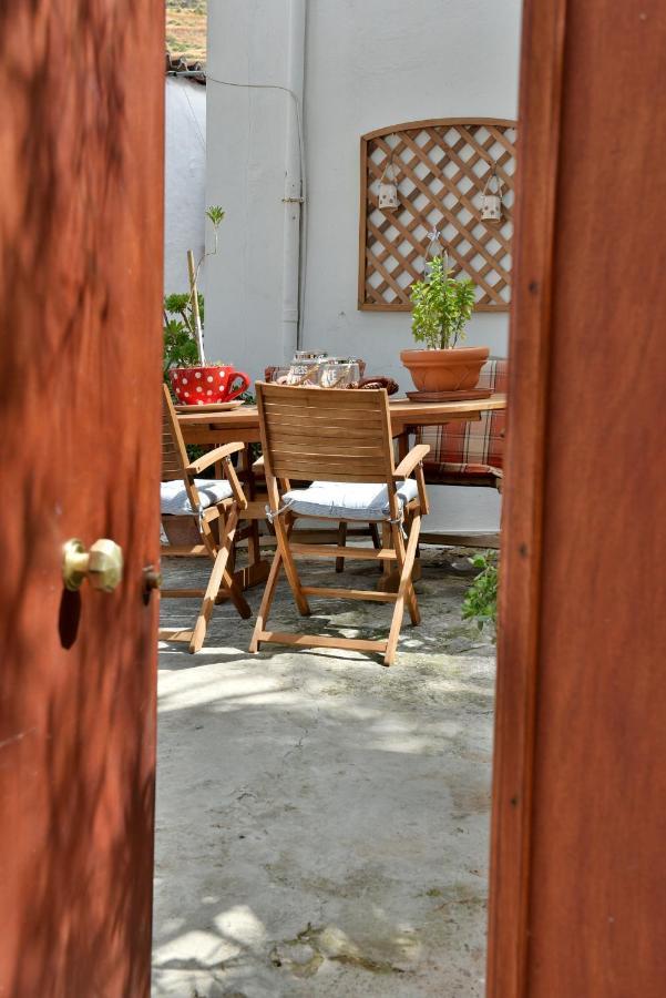 Grandmas Guest House Hydra  Luaran gambar